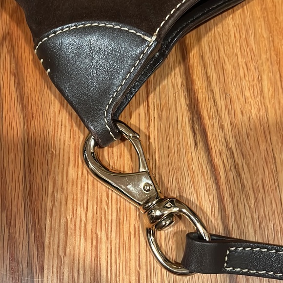 Dooney & Bourke Hobo Suede bag - Picture 4 of 8